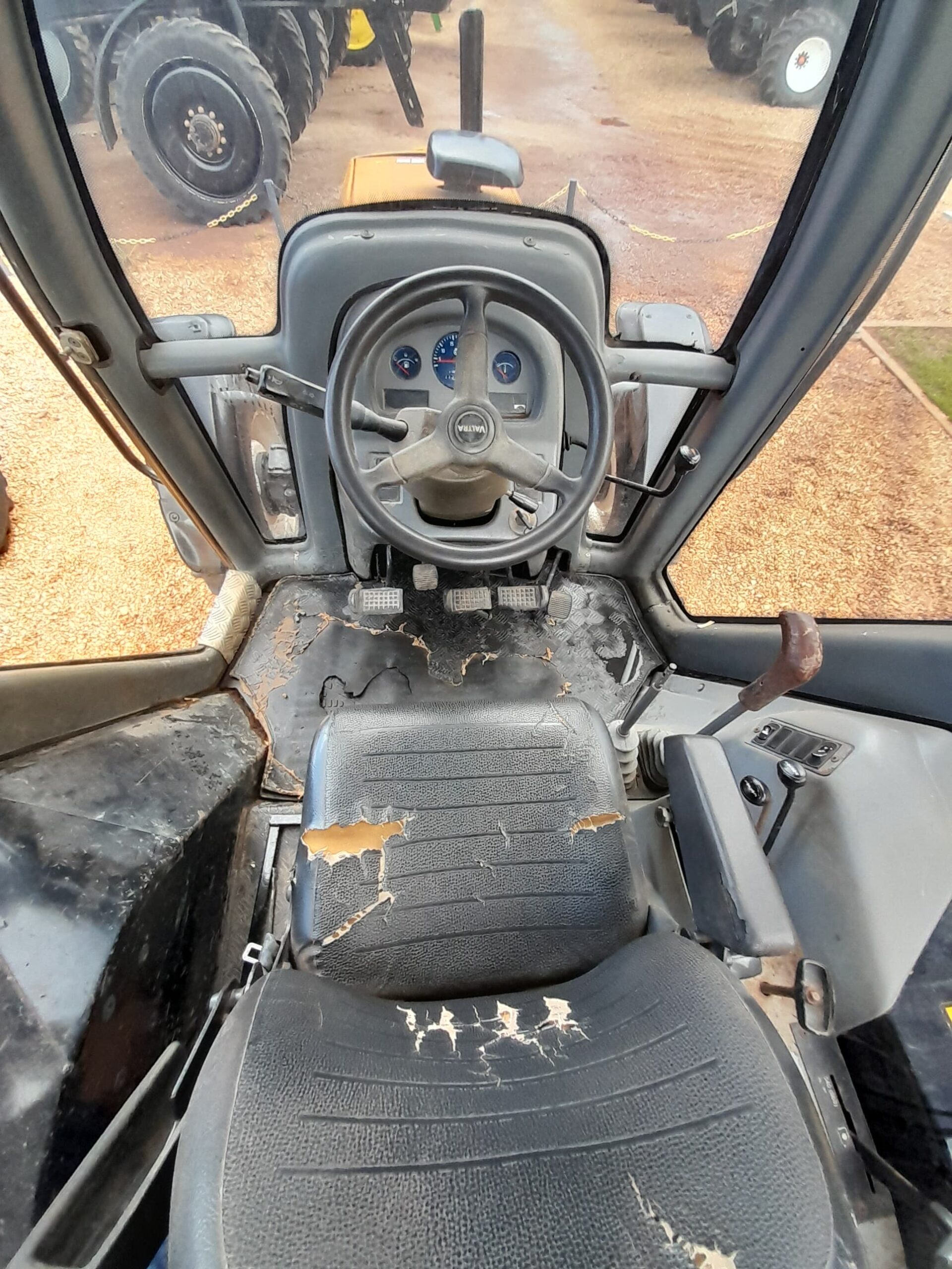 BM125 CABINE
