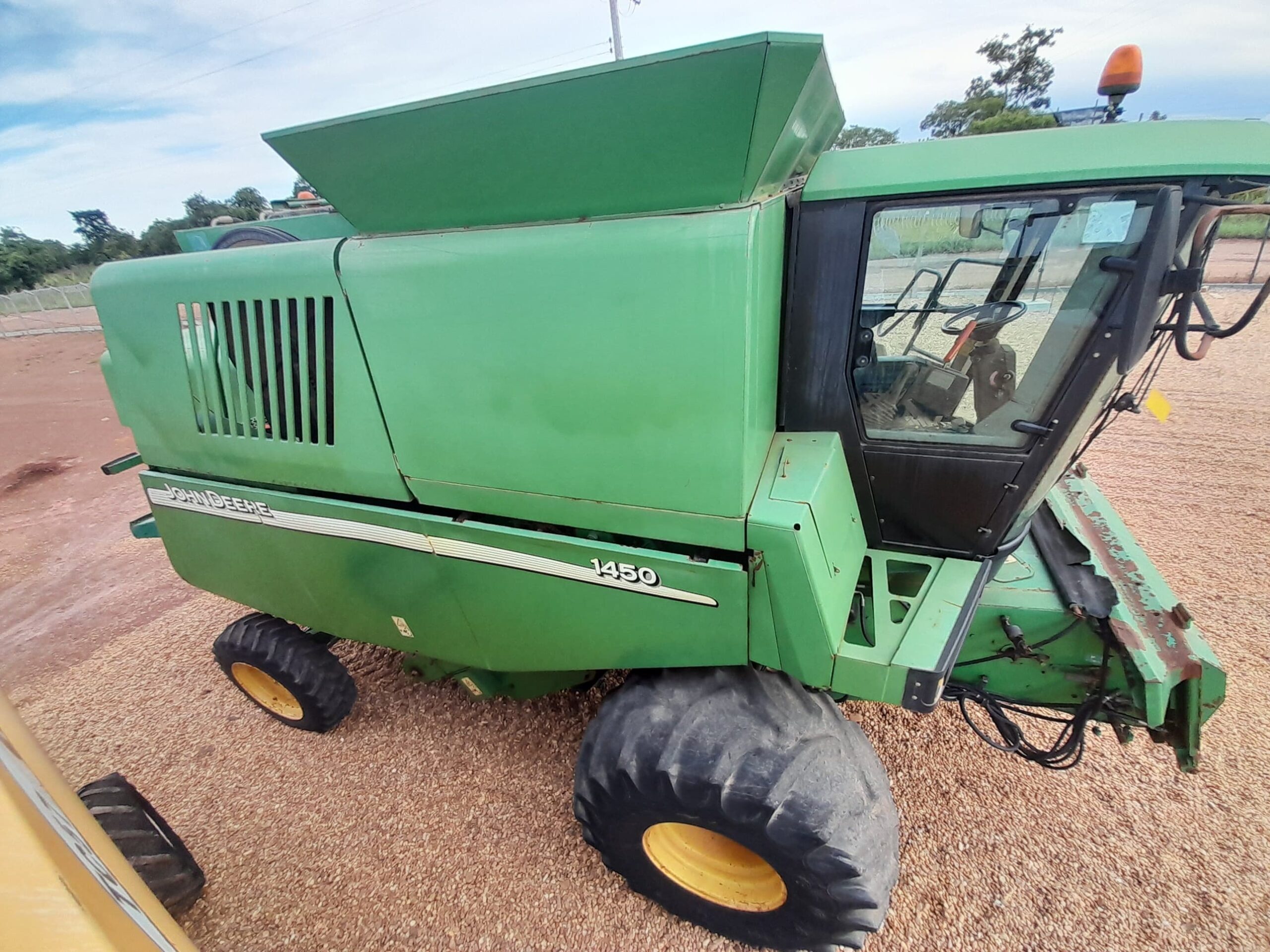 JD1450 LATERAL