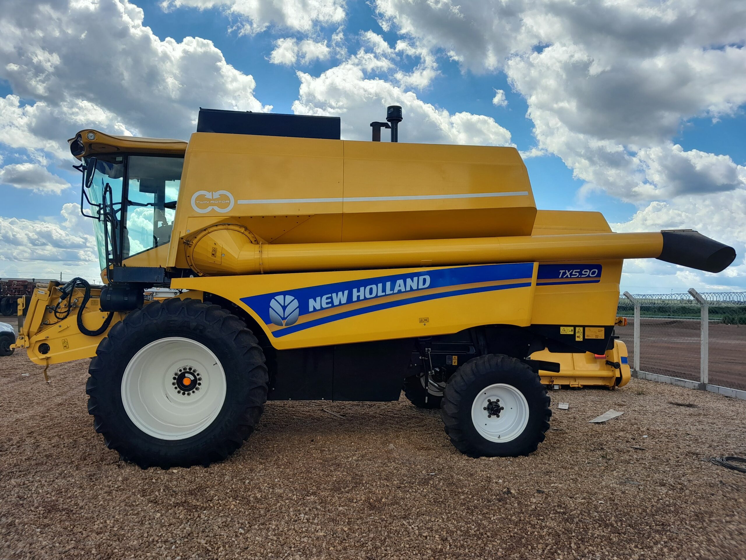 TX590 LATERAL